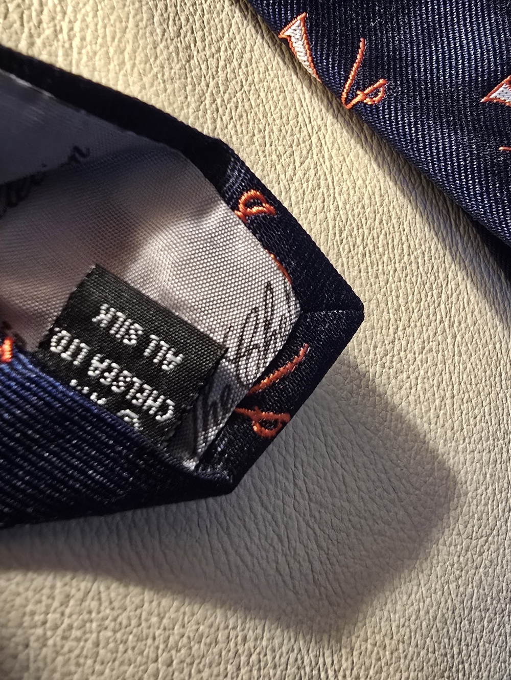 Wm Chelsea Ltd University of Virginia UVA V-Sabre Blue Men's Silk Necktie Tie - Picture 3 of 5